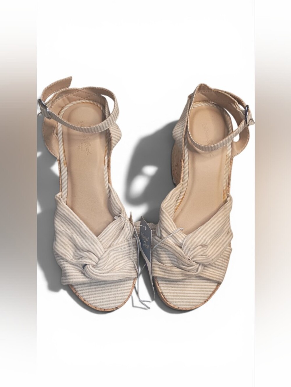 NWT Women's Mellie Wedge Heels